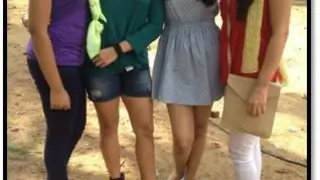 Girl bonding on the sets of Bade Ache Lagtey Hai thumbnail