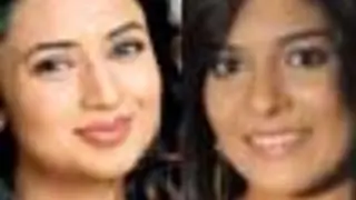 Divyanka, Pooja go glam for Telly Calendar 2014 thumbnail