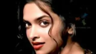 Deepika keen to work with Hrithik, Salman and Aamir Thumbnail