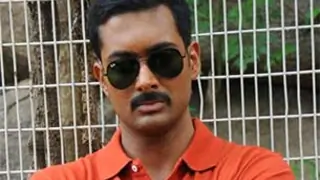 Depressed over no roles, actor Uday Kiran ends life Thumbnail