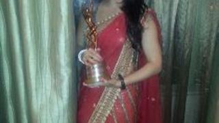 Giaa Manek bags an award for the Best actress at 22nd Kalakar Awards
