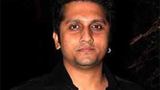 Mohit Suri wishes wife happy anniversary Thumbnail