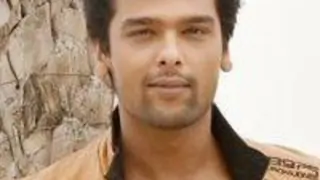 "I am scared of creepy snakes and animals" - Kushal Tandon Thumbnail