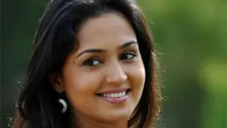 Gazala wants author-backed roles on return Thumbnail