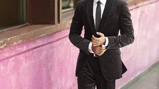 Farhan explores different roles thumbnail