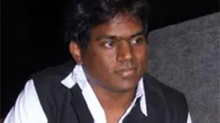 Vivek-Mervin replace Yuvan as composers of 'Vadacurry' Thumbnail