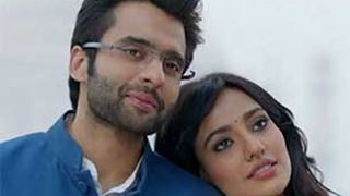 'Youngistaan' stars visit Siddhivinayak temple to thank god