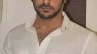 Aditya to join Modi family business in Sony TV's Ek Nayi Pehchaan Thumbnail