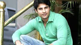 Rajeev Khandelwal meets with a car accident!