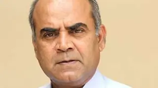 'Ramanujan' an important film in Indian cinema: Thalaivasal Vijay Thumbnail