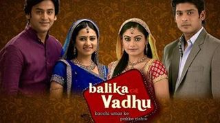 Ganga to find drugs in Shyamal Bhai's factory in Balika Vadhu!