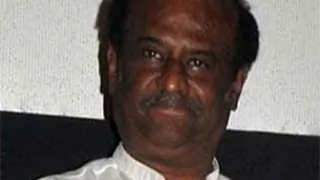 Rajinikanth lauds 'Mundasupatti' Thumbnail