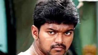 'Kaththi' first look motion poster on Vijay's b'day Thumbnail