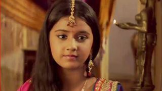 "Studies should always be your priority if you are getting into acting" : Roshni Walia