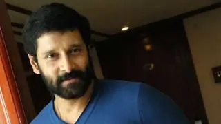 Schwarzenegger inspired Vikram's character in 'I': Shankar Thumbnail