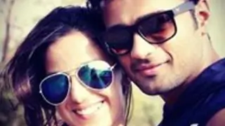 Srishty Rode and Manish Naggdev meet with an accident! Thumbnail