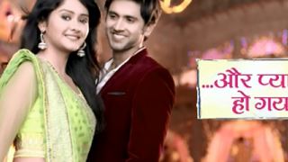 Bhavna and Vikram's encounter during a party in Aur Pyaar Ho Gaya! Thumbnail