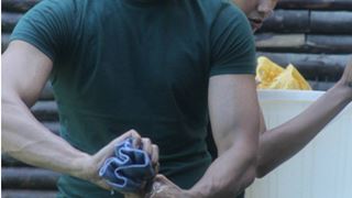 Guys to do all the household work in Bigg Boss 8! Thumbnail