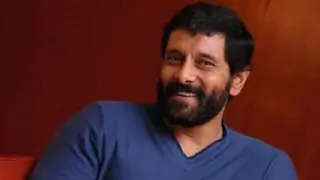 Vikram to dub for Telugu, Hindi versions of 'I'? Thumbnail
