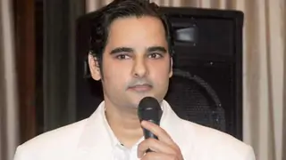 Joy Mukerji's son revives his banner with 'Hai Apna Dil...' thumbnail