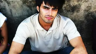 Adjusting is just an expression, the real thing is performing - Karan Jotwani Thumbnail