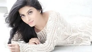Teena Chopra excited to celebrate Diwali after three years with family! Thumbnail