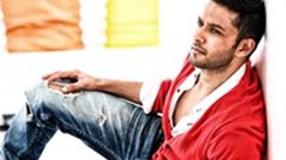 Vatsal Sheth plays a prank on Sanjeeda Sheikh Thumbnail