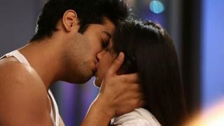 Abhishek Malik and Vibha Anand share an intimate scene in MTV's Kaisi Yeh Yaariyan!