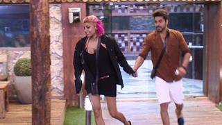 Gautam's bigg birthday Gift in the Bigg Boss washroom, courtesy Diandra Thumbnail