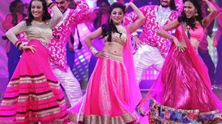 Neha Marda, Surbhi Jyoti and Nia Sharmas thumkas rock the stage  at Zee Rishtey Awards 2014 Thumbnail