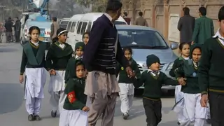 TV celebs take on the brutal Peshawar attack! thumbnail
