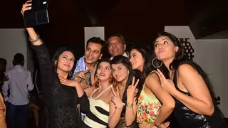 #IF11thBirthdayBash - Actors on a Selfie spree! thumbnail