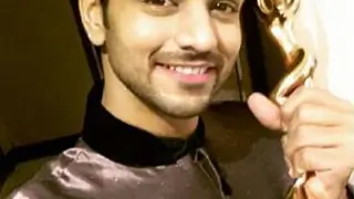 Shakti Arora elated on winning the prestigious Kalakaar Award! Thumbnail