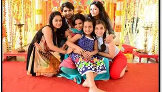 Preeti Chaudhary breaks down on her last day on Ek Rishta Aisa Bhi Thumbnail