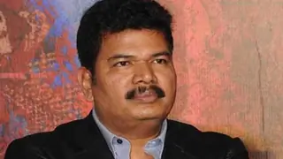 Security beefed up at filmmaker Shankar's residence Thumbnail