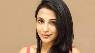 Ajith's gift is appreciation for my work: Parvathy Nair
