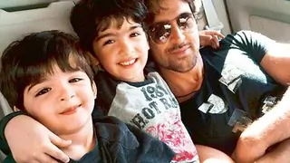Family Time for Hrithik Roshan Thumbnail