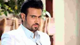 Navdeep Chhabra rocks musician's look in debut film Thumbnail
