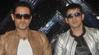 Meet Bros find Delhi food 'delicious' thumbnail