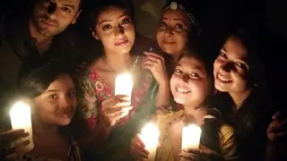 When the unit of Diya Aur Baati Hum enjoyed an unexpected break... Thumbnail