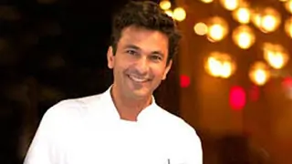 Vikas Khanna to present 16-kg cookbook to world leaders Thumbnail