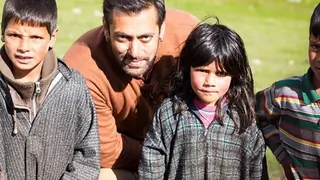 Salman Khan savoring Kashmir Thumbnail