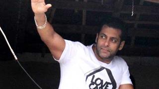 Salman Khan's Eid connection Thumbnail