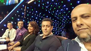 Salman Khan on the sets of Indian Idol Junior Season 2