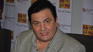 Gajendra Chauhan should voluntarily retire: Rishi Kapoor