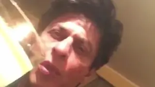 13 years of 'Devdas': SRK thanks team, makes Dubsmash video Thumbnail