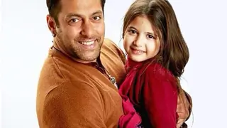 Munni wants to be a Superstar! Thumbnail