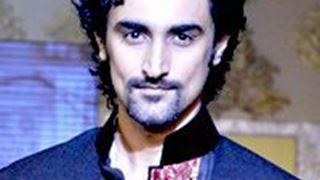 I will do more films post 'Kaun Kitney Paani Mein': Kunal Kapoor thumbnail