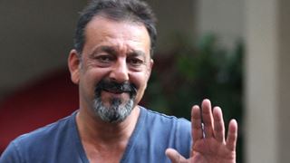 Waiting for you: B-Town on Sanjay Dutt's birthday Thumbnail