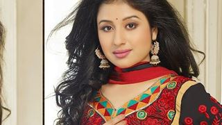 Paridhi 'Jodha' Sharma adds another feather to her cap!